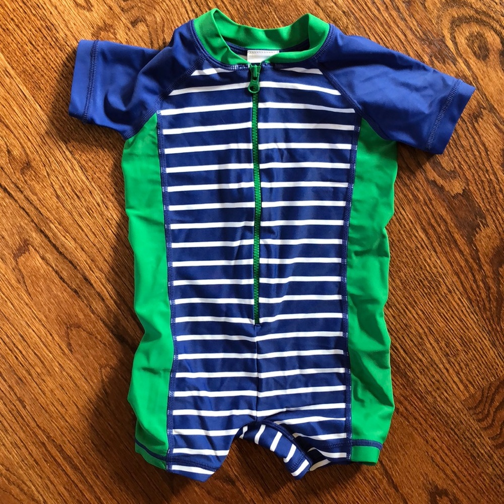 Sunblock Rash Guard Suit